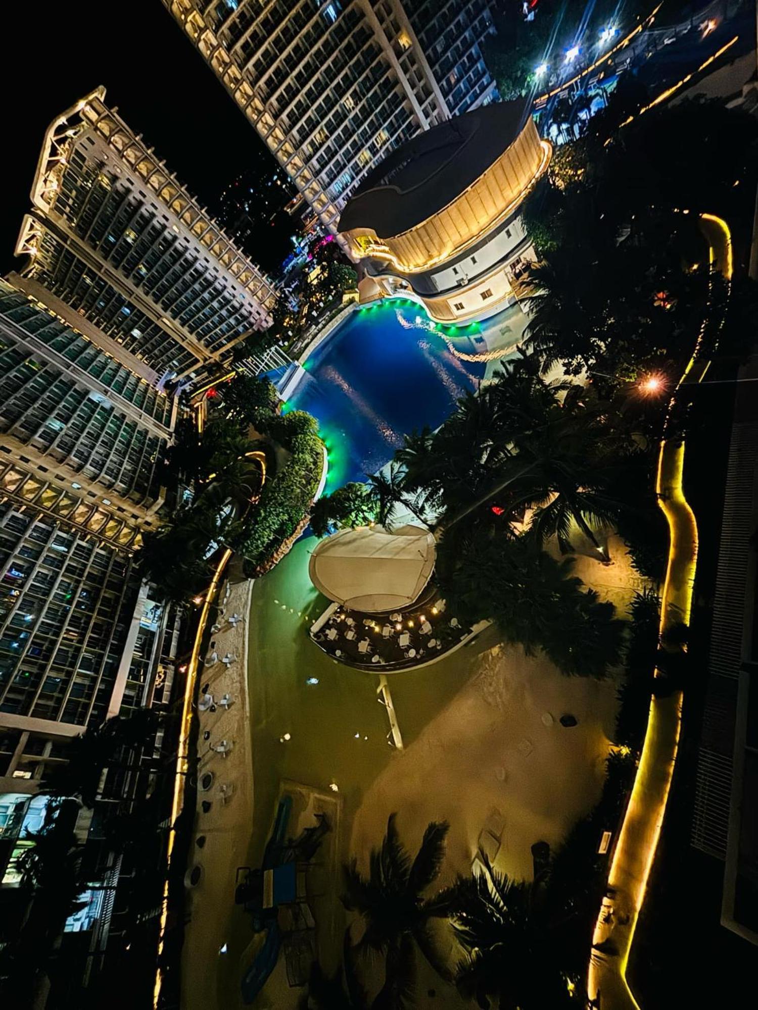 Holiday Escape Philippines Manila Exterior foto